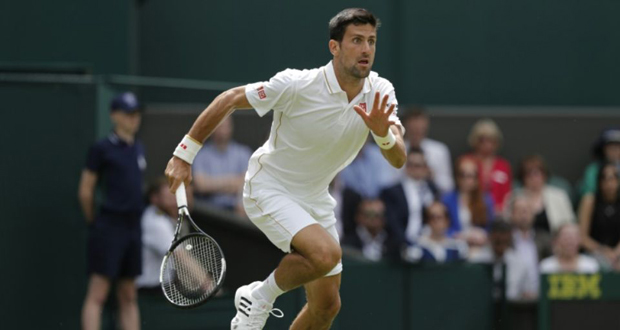Wimbledon: entrée en matière contrastée pour Djokovic