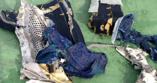 Crash d'EgyptAir: une boîte noire confirme la présence de fumée à bord