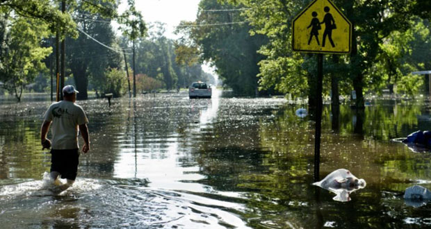 La Louisiane en partie sous les eaux: au moins onze morts, 40 000 maisons affectées
