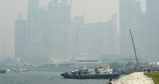 Asie du Sud-Est: un nuage de fumée d’incendies venant d'Indonésie se propage