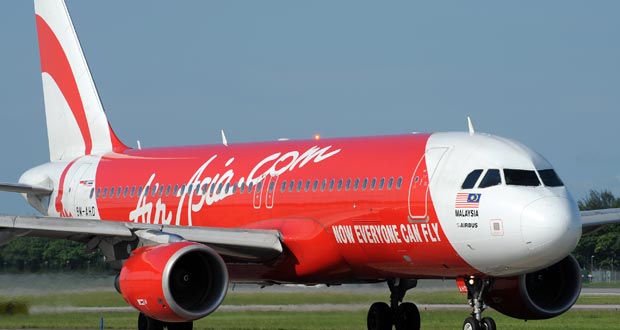 Erreur de longitude: un avion d'AirAsia pour la Malaisie atterrit à Melbourne