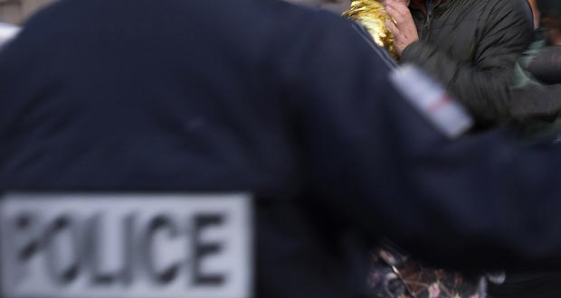 Deux arrestations après la découverte de bonbonnes de gaz dans une voiture à Paris