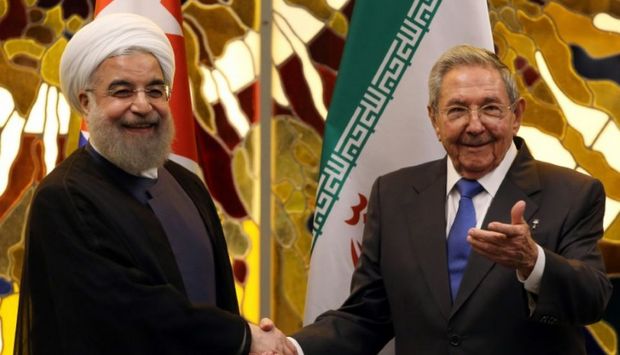 Le président Rohani célèbre l’amitié irano-cubaine auprès des frères Castro