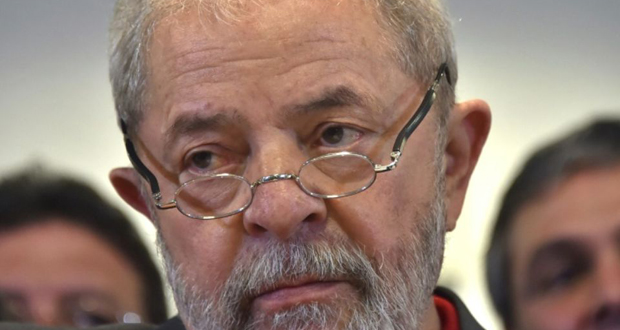 Brésil: l’ex-président Lula sera jugé pour corruption dans l’affaire Petrobras