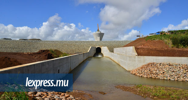Appel d’offres: le ministère de l’Énergie va vendre les roches du réservoir de Bagatelle