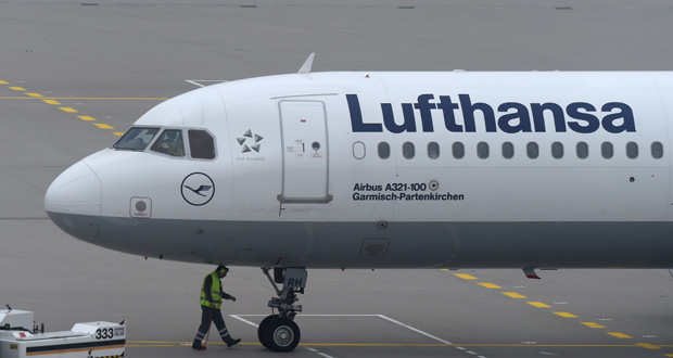 Lufthansa annule 830 vols vendredi à cause de la grève de ses pilotes