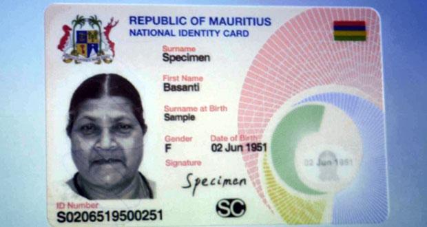 Contestation de la nouvelle carte d’identité: l’affaire entendue le 3 mars 