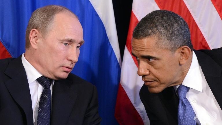 Obama promet une riposte face à Moscou, le ton monte avec Poutine