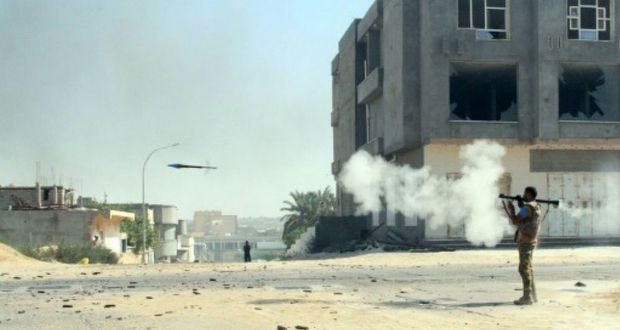 Libye: 12 blessés dont un ex-ministre dans un attentat à Benghazi