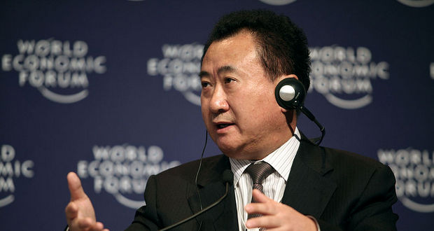 Wang Jianlin, l'homme le plus riche de Chine et le magnat du divertissement, bascule le monde
