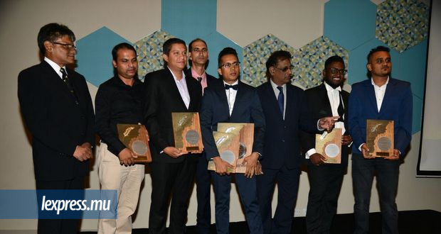 Médias : le prix Nicolas Lambert 2016 décerné à Abhi Ramsahye
