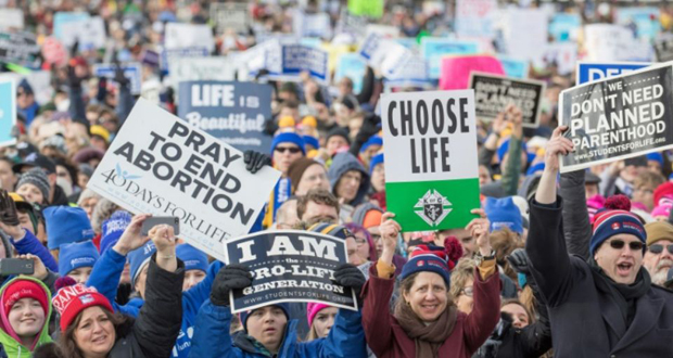 Etats-Unis: le droit à l’avortement toujours vaillant, mais menacé