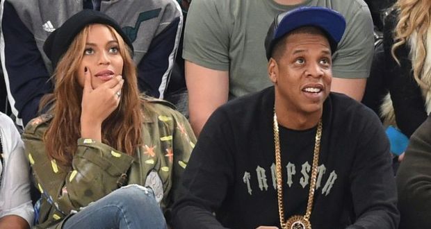Surprise! Beyoncé et son mari Jay Z vont avoir des jumeaux