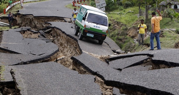 Le sud des Philippines secoué par un fort séisme, au moins 3 morts