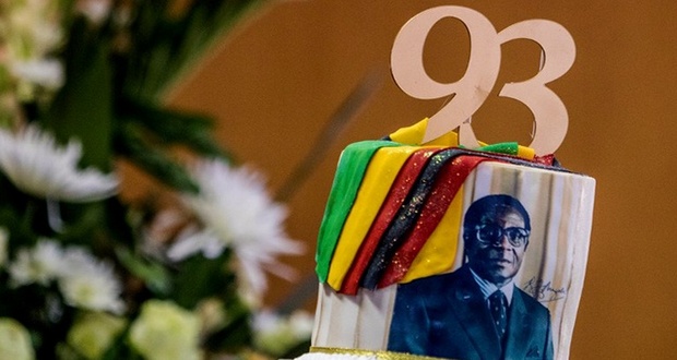 Zimbabwe: pour ses 93 ans, Mugabe fait ripaille avec ses partisans
