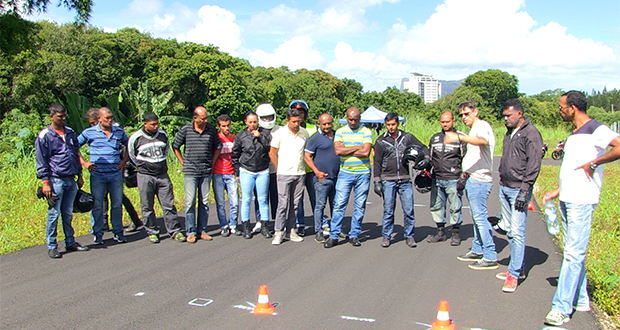 [Vidéo] Sécurité routière: incursion dans la première moto-école du pays