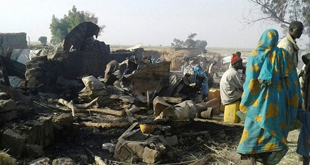 Nigeria: 3 morts dans l'incendie d'un camp de déplacés fuyant Boko Haram