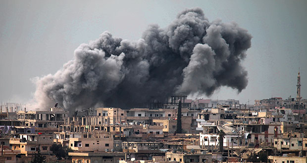 Syrie: au moins 42 morts dans des raids aériens sur une mosquée