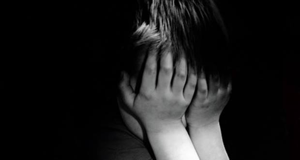 Une adolescente souffrant de troubles mentaux abusée 