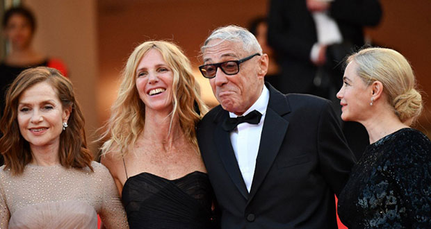 Le Festival de Cannes fête le jubilé d'André Téchiné, «géant du cinéma français»
