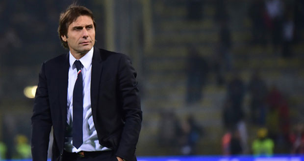 Angleterre: Antonio Conte entraîneur de la saison pour ses pairs