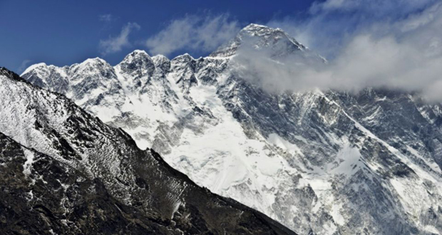 Népal: quatre alpinistes retrouvés morts sur l’Everest