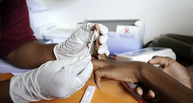 En Suisse: un Mauricien poursuivi pour la transmission du VIH à son épouse