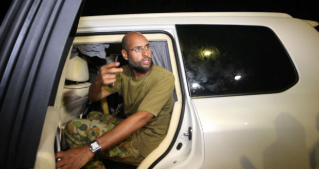 Un groupe armé libyen dit avoir libéré le fils de Kadhafi Seif al-Islam