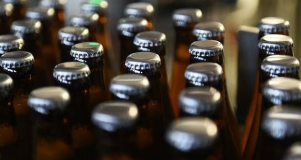 [Document] Boissons alcoolisées: la bouteille de bière Phoenix passe à Rs 61	
