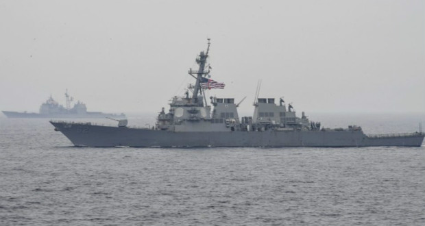 Japon: collision entre un destroyer américain et un navire philippin