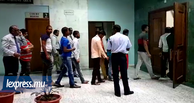 [Vidéo] Opération crackdown : 13 Bangladais en cellule