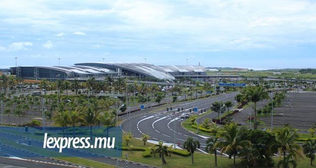 Infrastructures: inauguration de la nouvelle route vers l’aéroport 