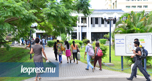 Metro Express: l’université de Maurice ne veut pas «embarrasser le gouvernement» selon des étudiants