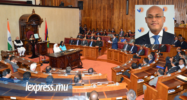 Parlement: Tarolah échappe à la motion de blâme