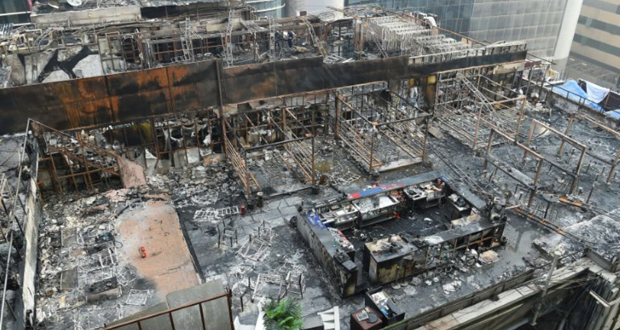Enorme incendie dans un restaurant de Bombay: au moins 14 morts