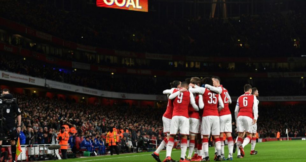 Coupe de la Ligue anglaise: Arsenal et Manchester City en finale