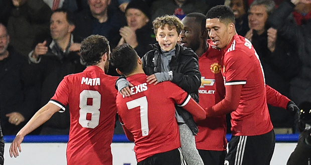 Coupe d'Angleterre: Manchester United tranquille en quarts