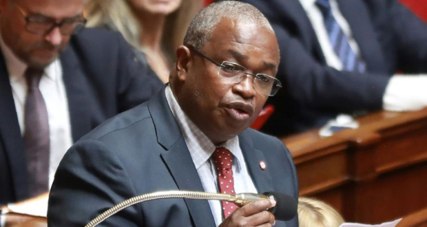 Mayotte: le député LR Mansour Kamardine appelle à lever les barrages
