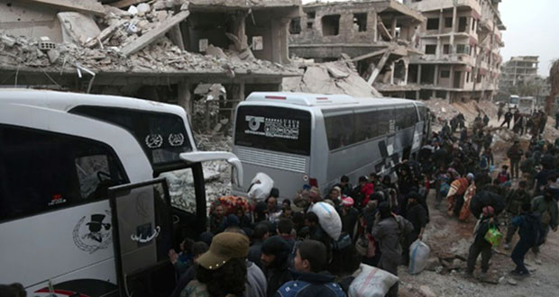 Syrie: les rebelles commencent à évacuer leur avant-dernière enclave dans la Ghouta