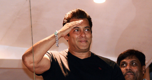 La star de Bollywood Salman Khan libéré sous caution
