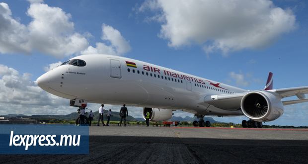 Air Mauritius: en plein vol, le commandant Gébert réduit la puissance de deux moteurs