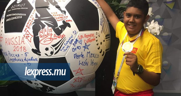 Keshan, 11 ans, a accompagné les joueurs du Mondial: «Mo pa pé krwar ki mo’nn viv sa lexpéryans-la»