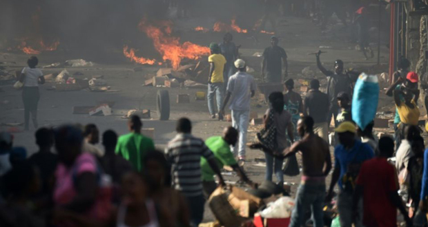 Haïti: vive tension suite à la hausse importante des tarifs des carburants
