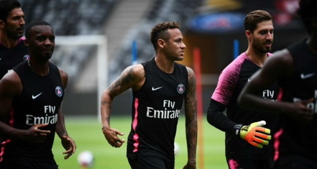 Trophée des Champions: Neymar remplaçant, le PSG fait confiance aux jeunes