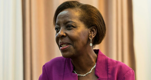 La Francophonie couronne la Rwandaise Louise Mushikiwabo