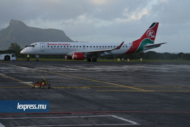 Kenya Airways: déçu du traitement reçu, un couple réclame Rs 300 000 de dommages 