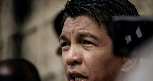 Madagascar: Rajoelina, jeune homme pressé de la politique