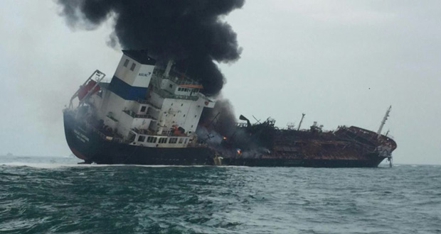 Un pétrolier en flammes dans les eaux hongkongaises, un mort