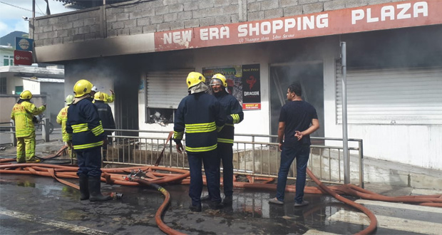 Incendie à Vallée-des-Prêtres: un supermarché s'embrase