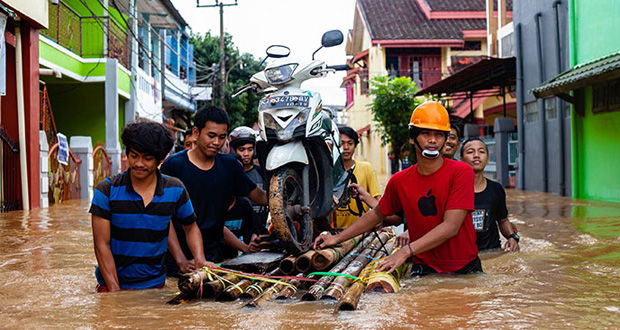 Inondations en Indonésie: le bilan porté à 50 morts en Papouasie